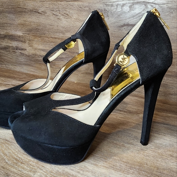 Michael Kors Brayson Black Suede T-Strap Peep Toe Stiletto Heel Pump Size 8.5 - Picture 1 of 10